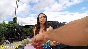 Preview 2 of Hot Sex Burente - Roadside - Spicy Latina fucks a big dick to free her car