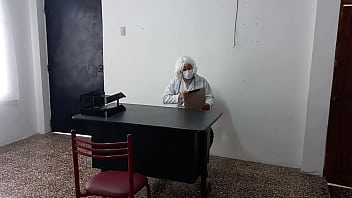 Preview 1 of Son And Mom Ses Hd Video - NO CREERAS LO QUE HICIERON EN EL HOSPITAL!! LA ENFERMERA SEDUCE AL DOCTOR EN SU CONSULTORIO Y TERMINAN FOLLANDO SOBRE EL ESCRITORIO. LUEGO LLEGA UNA PACIENTE A RECLAMAR LA ATENCION LENTA DEL DOCTOR. PRIMER EPISODIO