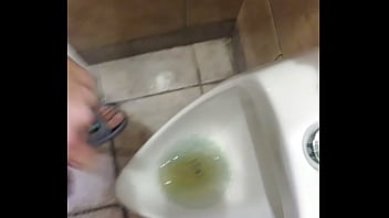 Preview 4 of Anna Kur - Urinal peek