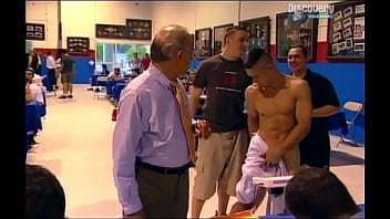 Preview 2 of Gay Small Shimeal - athletic nude weigh