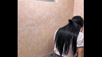 Preview 3 of Brothers Swap Their Sisters - Estudiantes Calientes Pillados Teniendo Sexo En El Ba&ntilde_o De La Escuela