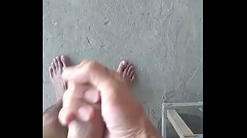 Preview 2 of Carlita Cano - Punheta na varanda