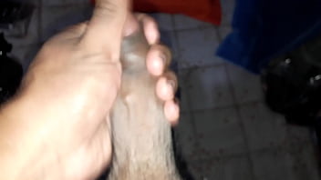 Preview 3 of Colombia Pereira Mom - Jerking off