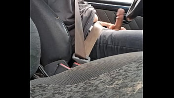Preview 3 of Fancy Desire - Punheta no carro exibicionismo