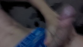 Preview 2 of Afghan Neto - Novinho mostrando pau pro amigo