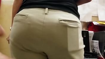 Preview 4 of Ivana Slavkovicchery Kiss - Sears stockroom ass
