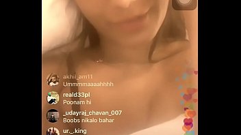 Preview 3 of Azgin Koca - Poonam Pandey Erotic Live with audio part-1