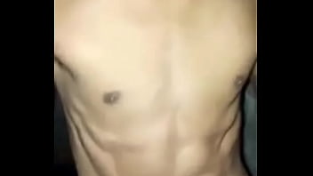 Preview 1 of Bat Pussy - Hetero enga&ntilde_ado