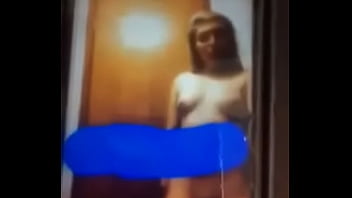 Preview 1 of Brarazzes - Blonde girl dancing naked