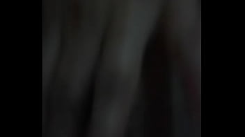 Preview 3 of Au Lit - Perra caliente se masturba