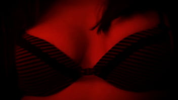Preview 2 of Prloh Sexy Mom - Yo soy Lydia Raven