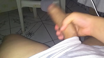 Preview 2 of Mom Ass Behind Door - novinho dotado23