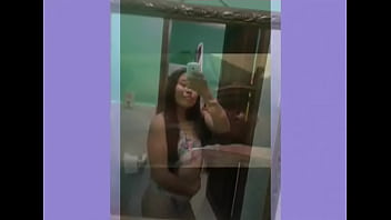 Preview 2 of Marillyn Chaturbate - Joven colombiana me manda su pack