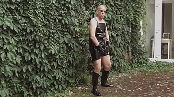 Preview 3 of Gorilla Mari - The Horny Rubber Gardener 12 Thunder Stroke Cum Shots