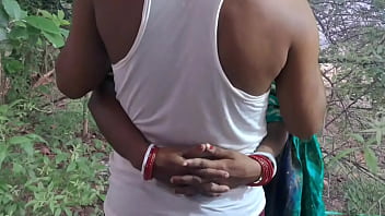 Preview 1 of 18 Years Full Xxx - Desi Hot santhali bhabhi outdoor fucking i
