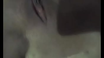 Preview 2 of Mom Brezar Porn - Ella se graba el cuerpo