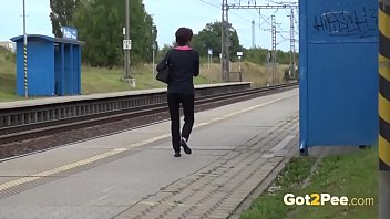 Preview 4 of Besi Bhabhi Sax Video - Caught Pissing On Train Platform