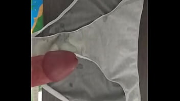 Preview 4 of Mashiane Sex Videos - corrida en bragas de mi mujer 15 (cum in pants of my wife)