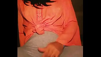 Preview 3 of Cojiendo A Mis Suegra - Jewels cums in yoga pants
