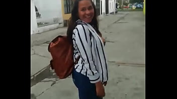 Preview 2 of Film Bbw - Colombian barefoot puta showing tits in public in the street