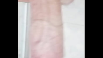 Preview 1 of Gay Young Boys Fuck Old Man - Exibindo meu pau grosso mostrando la verga gruesa y venuda Quien la quiere dentro