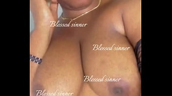 Preview 1 of Sunny Leon Xxnc - Cum on my titties