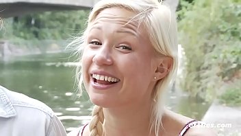 Preview 4 of Duble Bbc Anul - Gute Freunde kann niemand trennen