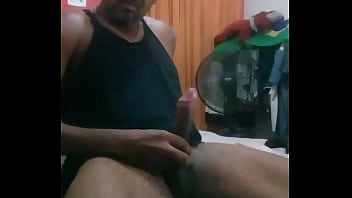 Preview 1 of Sister Fhater - Tocando uma na live