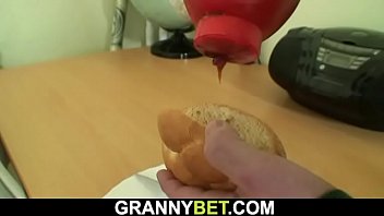 Preview 3 of Fak Asea - Huge grandma is picked up for cock suck and ride