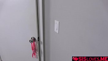 Preview 1 of Sons Fuck Mom Hd - Jasmine Vega fucked her stepbro like it was no big deal!