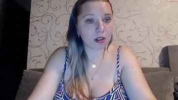 Preview 2 of 5 Yar Old Xnx - Pregnant girl with mega areolas smoking and blowjob
