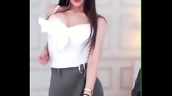 Preview 1 of Lez Kisme - Korean girl (BJ Winter) titty bounce