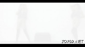 Preview 1 of Twerk Puss - Overwhelming Shyla G. is playing with her juice love tunnel era