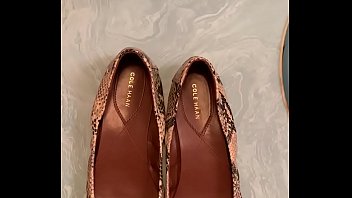 Preview 1 of Nut On Pinky Xxx - Shoe fucking - Cole Haan Roccia Snakeskin Flats