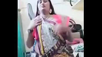 Preview 1 of Asli Ma Beta Ki Khani - Swathi naidu sexy dress change and getting ready for shoot part -3