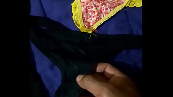 Preview 1 of Lose Virgin By Doctor - Uufffff b. doll de mama ..rica paja