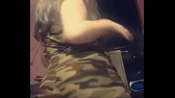 Preview 2 of Gay Bahrain Porn - Pretty good twerk