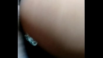 Preview 1 of German Skandal - Disse que estava com tes&atilde_o,  e antes de ir tomar banho,  ela pediu pra mim colocar um pouco. Depois disse que j&aacute_ que est&aacute_ esfolada,   continua.