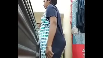 Preview 1 of Videos Gratis De Reb Tube - Swathi naidu sexy and exchanging dress part-7