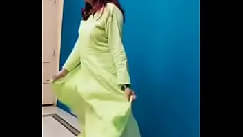 Preview 4 of Mamta Kulkarni Bf Video Mp4 Cm - Swathi naidu sexy dance part-1