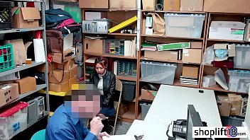Preview 1 of Sexo Oral Con Ternura - Asian MILF stepmom gives head and fucked by a LP officer