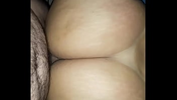 Preview 4 of Buss Chiks - Bunda muito gostosa de marquinha