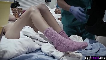 Preview 2 of Sex Daktar Xl - Horny doctor Donnie Rock gave his shy teen patient Arya Fae a nice sponge bath then fucks her tight teen pussy for a fast recovery.