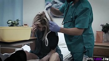 Preview 1 of Sex Daktar Xl - Horny doctor Donnie Rock gave his shy teen patient Arya Fae a nice sponge bath then fucks her tight teen pussy for a fast recovery.