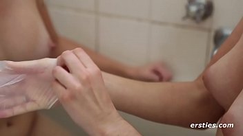 Preview 3 of Sex Lia - Lesbian Pussy Shaving and Licking