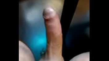 Preview 4 of Xvideo Virgen - Un poco caliente hoy