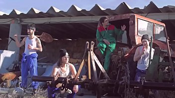 Preview 1 of Redtube Fatty - Los BAXTARDS sucios y sudorosos despu&eacute_s de vendimiar