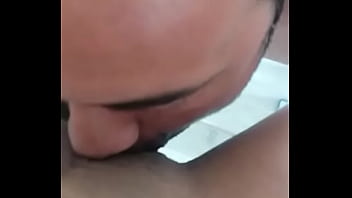 Preview 4 of Grinding On Teen On Bus - chupando a bucetinha