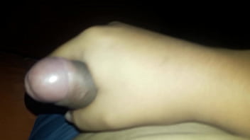 Preview 1 of Yeu Teb - Me toco mi pene chico