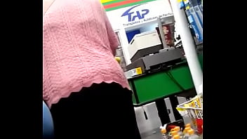 Preview 3 of Queenofjapan Yuri Mfc - Gordibuena haciendo las compras